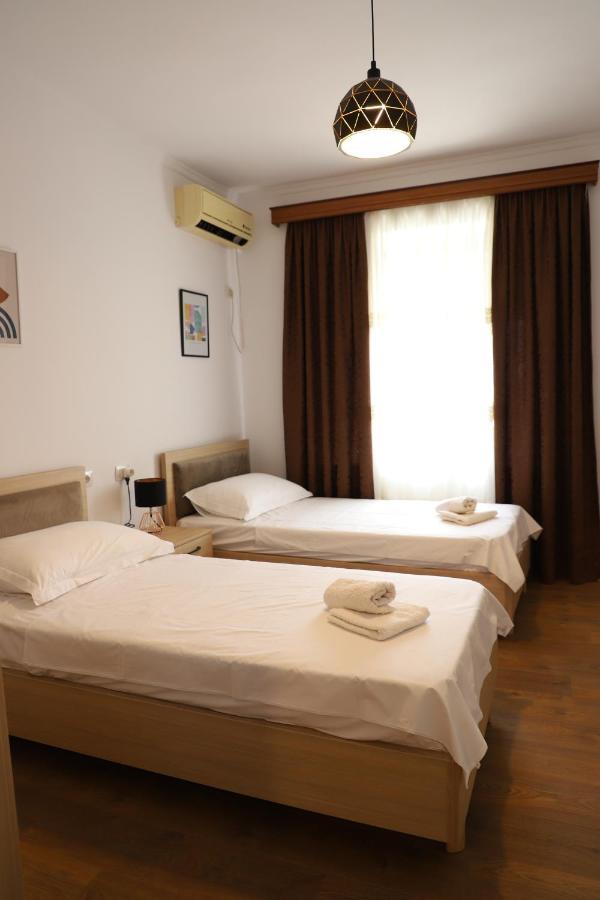 Daniel City Center Apartment 培拉特 外观 照片